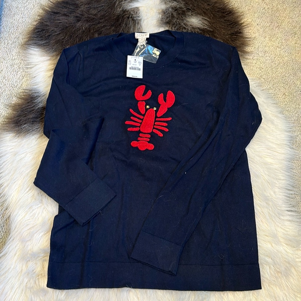 Light lobster sweater